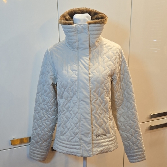 Marmot Quilted Faux Fur Collar Puffer Jacket Cream Size Small - Picture 1 of 15
